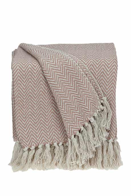 PARKLAND COLLECTION Isla Transitional Pink 80" x 97" Woven Handloom Throw Blanket