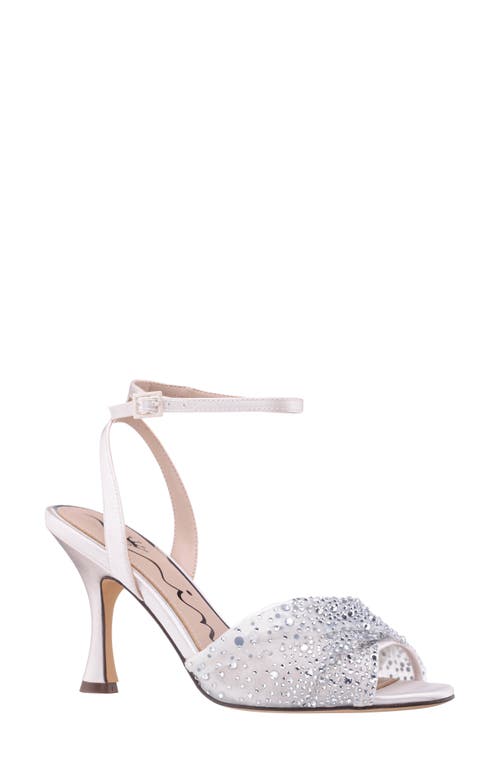 Nina Vida Ankle Strap Sandal In Ivory
