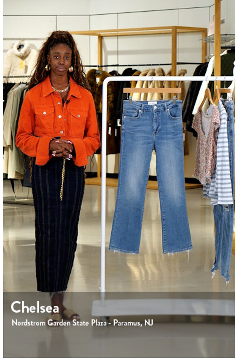 Le Crop Mini Bootcut Jeans video