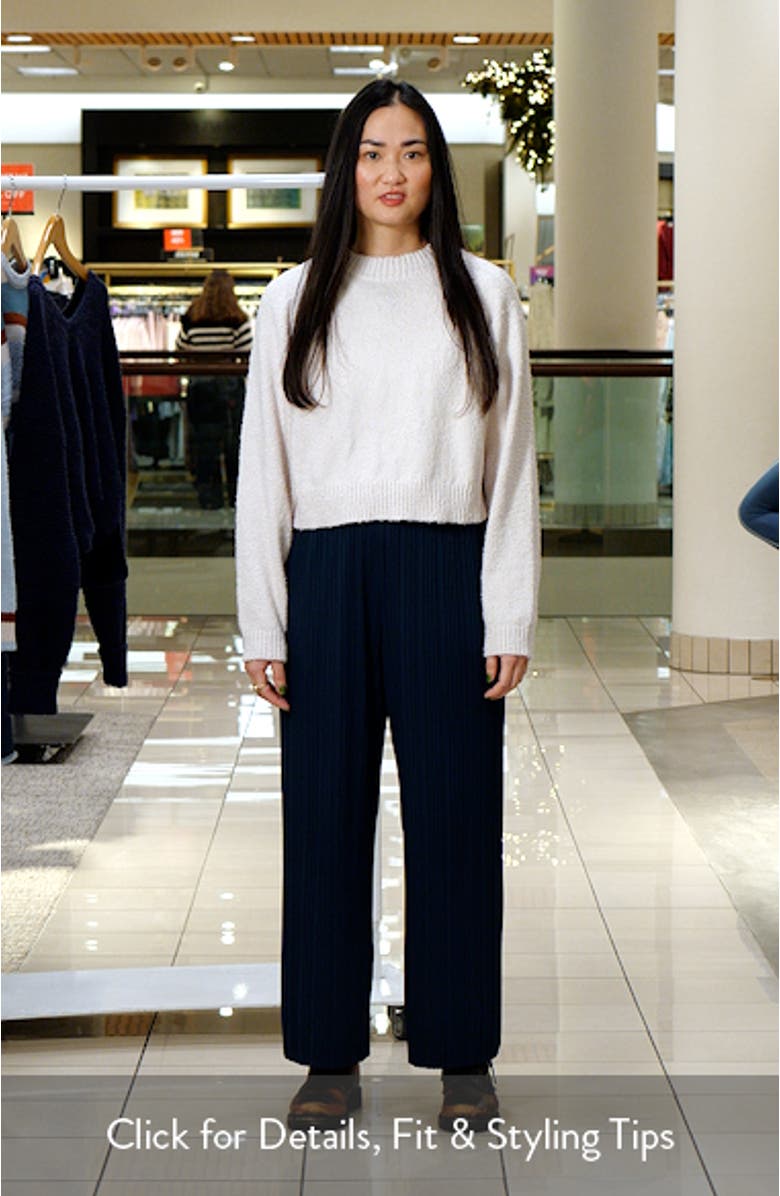 Snug Raglan Sleeve Crop Sweater, sales video thumbnail