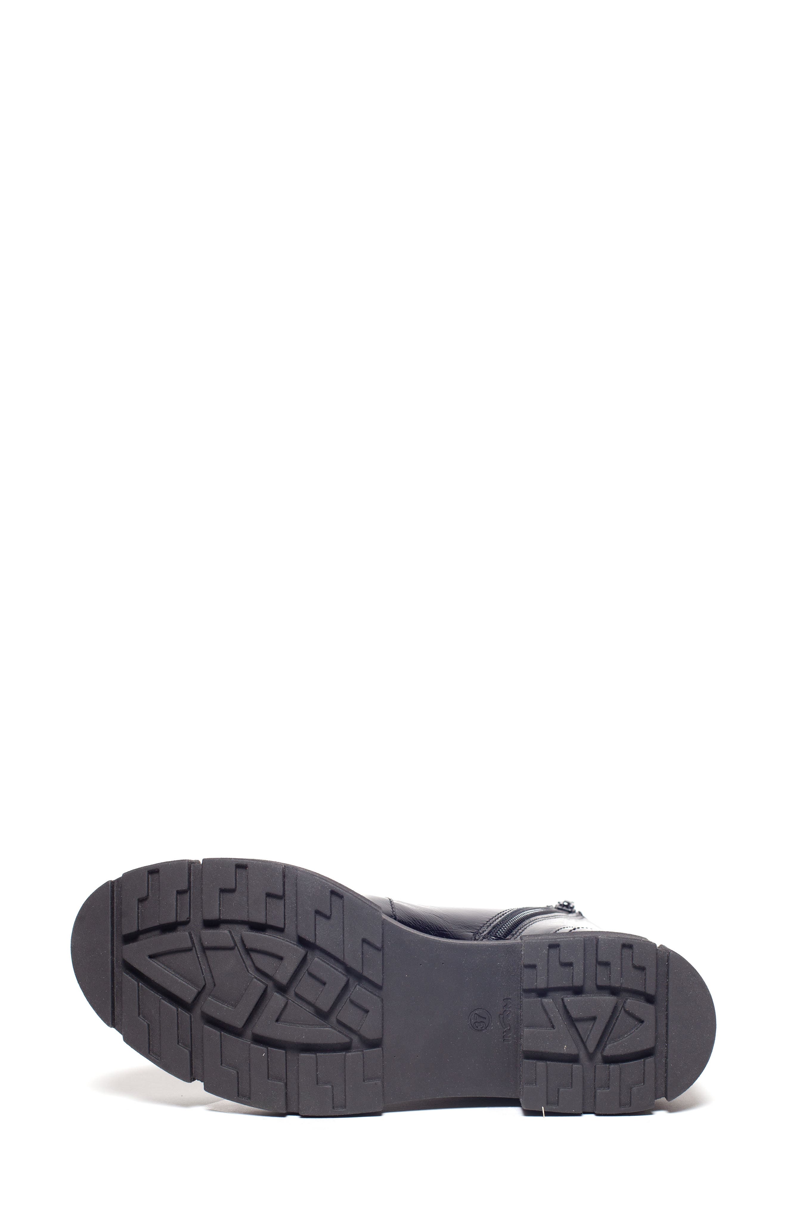 Unity in Diversity Tigar 02 Lug Sole Bootie, Alternate, color, 