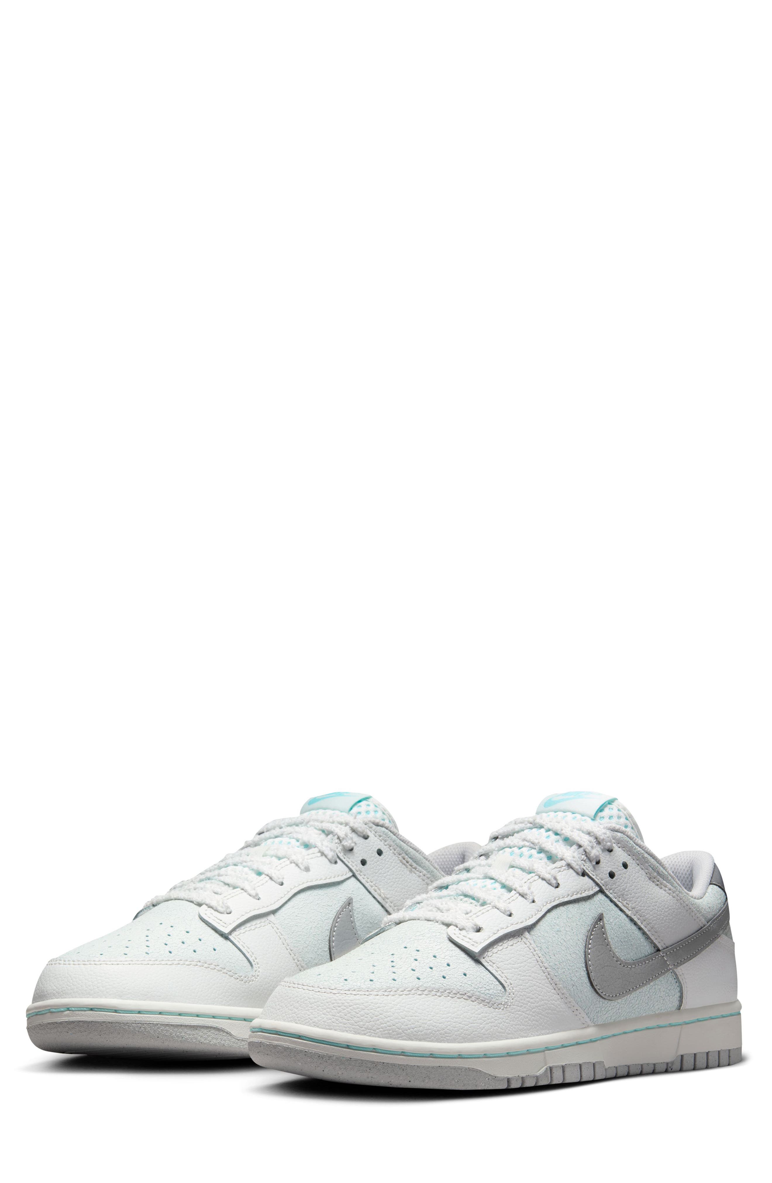 Jordan Dunk Low Retro SE Basketball Sneaker, Main, color, 