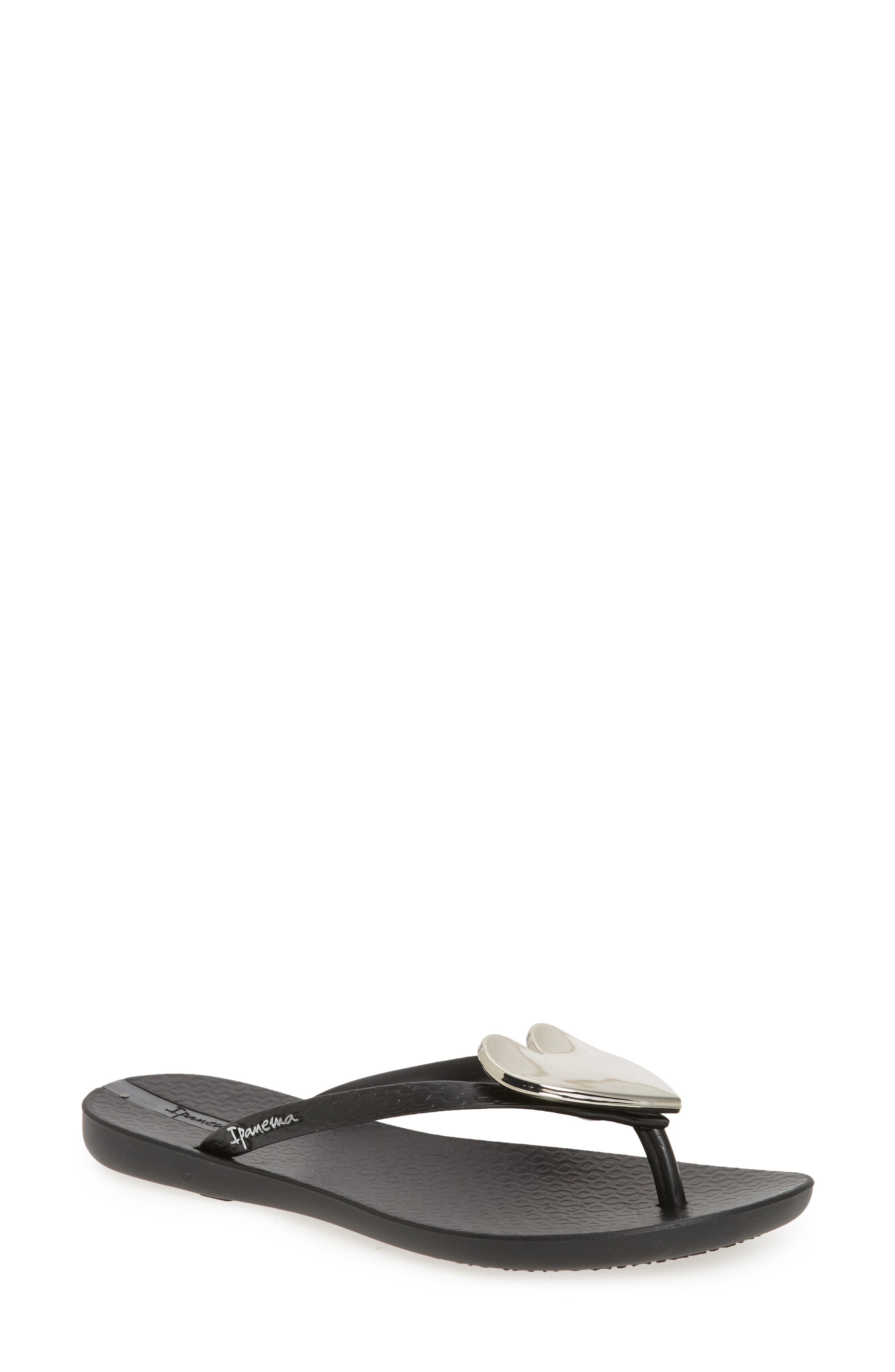 Ipanema Wave Heart Flip Flop, Main, color, Black