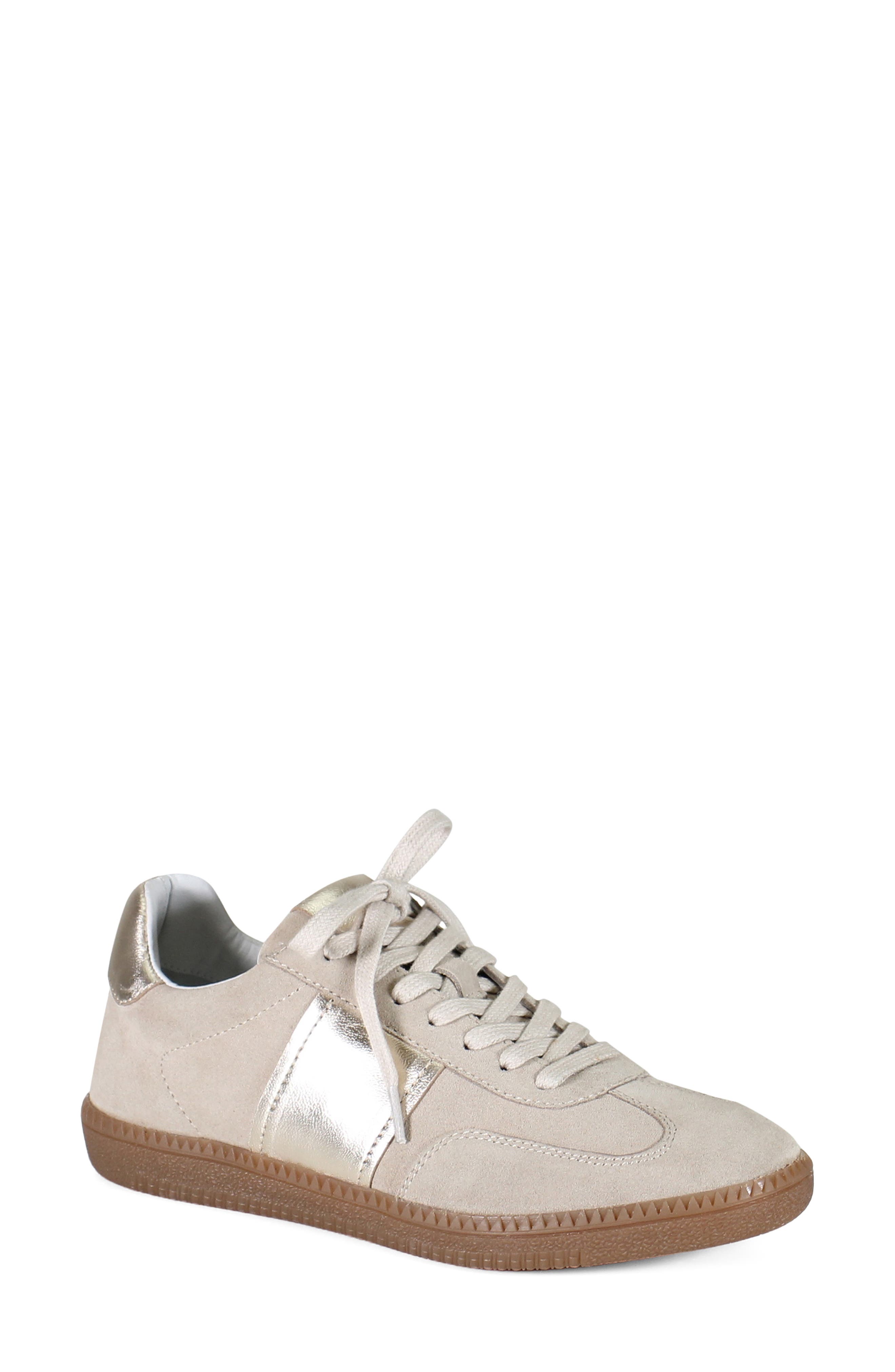 This Tle Sneaker