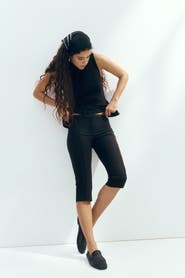 H&M Creased capri pants