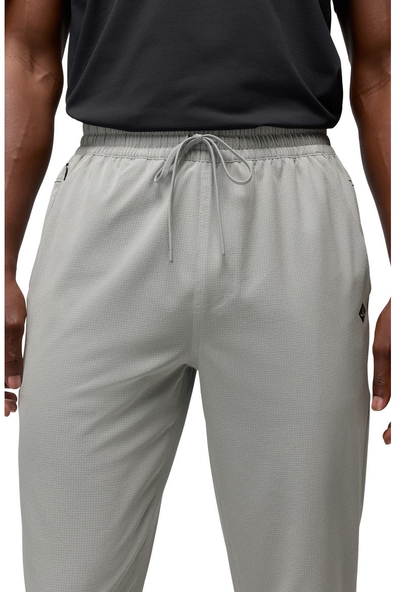 Hybridizer Breathe Performance Joggers, Alternate, color, STERLING