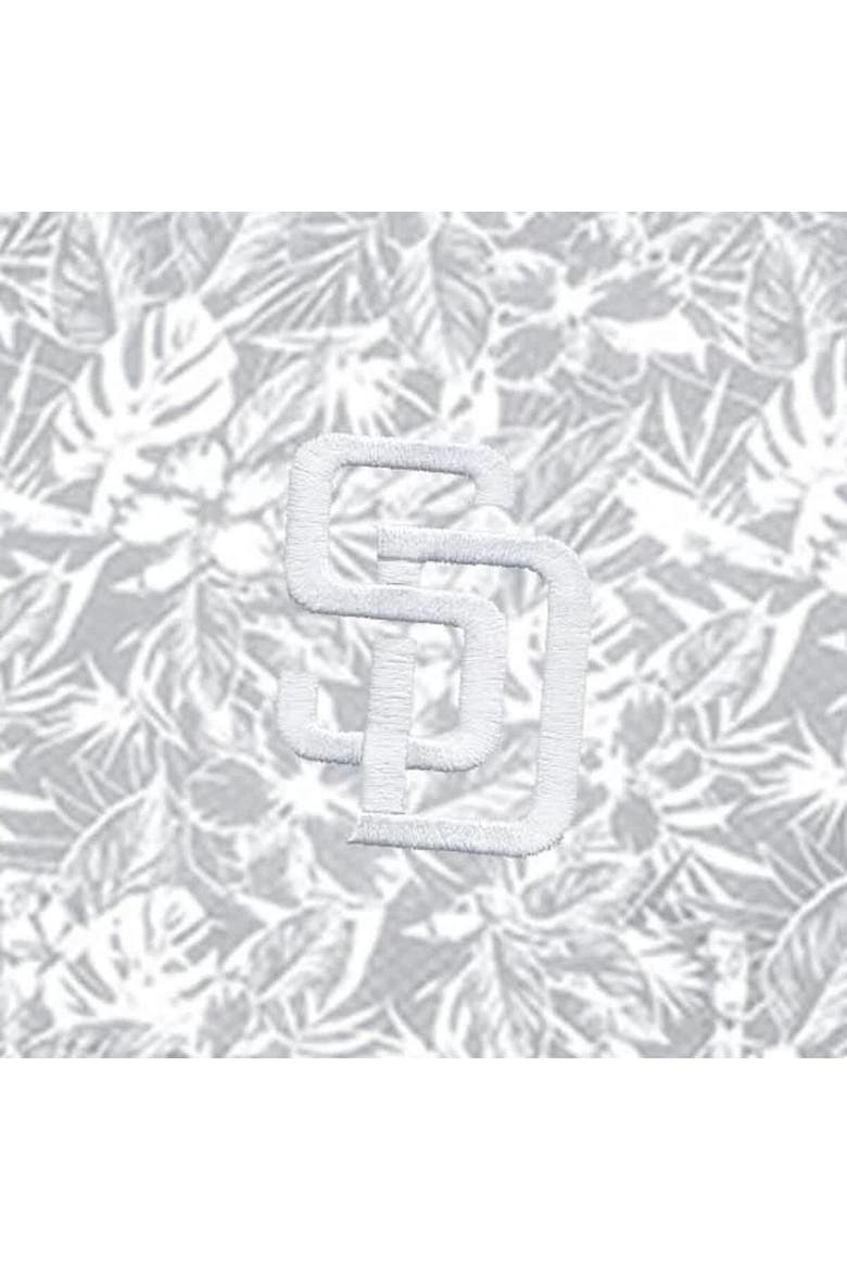 Men's Antigua Gray San Diego Padres Resort Button-Up Shirt, Alternate, color, Gray