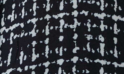 Bella Dahl Grid Print Woven Button-up Shirt In Black