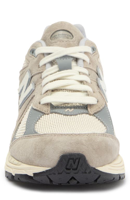 New Balance Gender Inclusive 2002r Sneaker