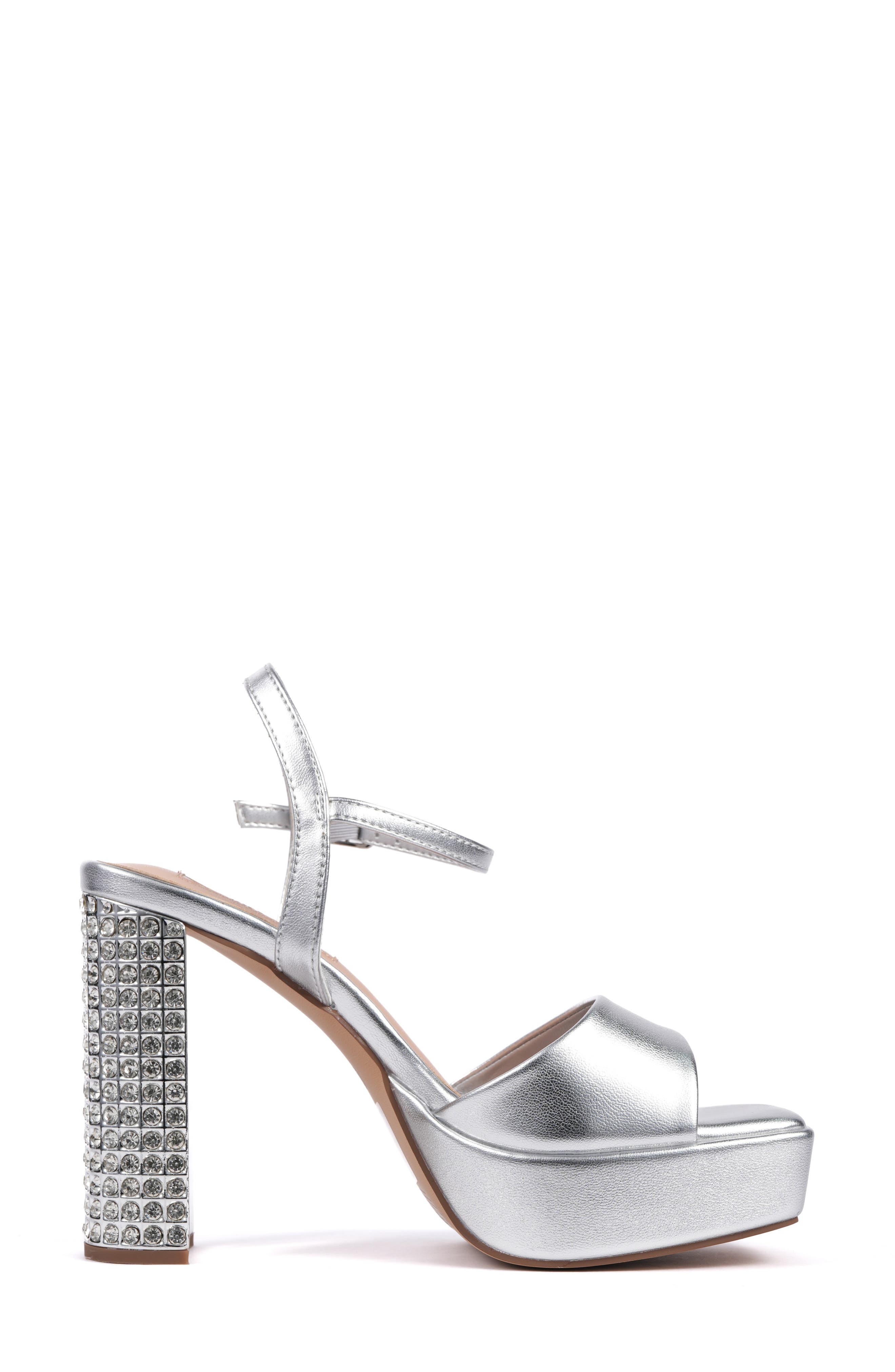 Pretty Sandal - image 4