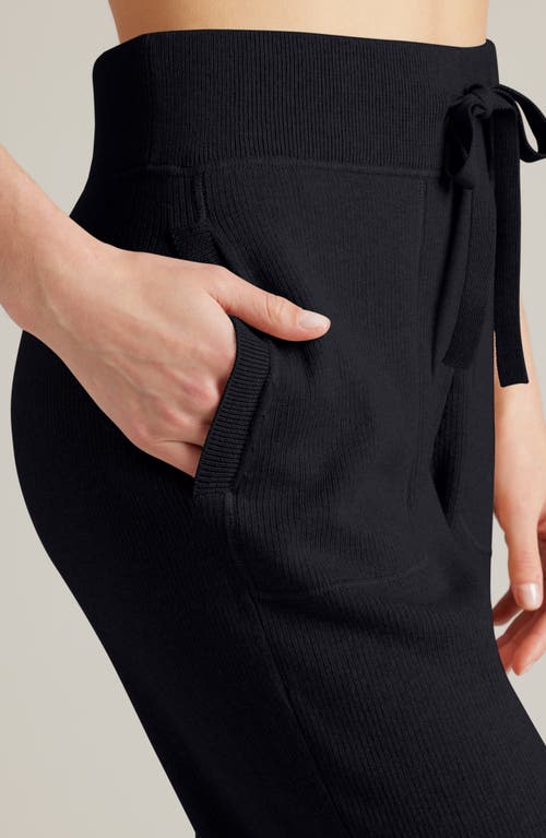 Rhone Apparel Daybreak Sweater Jogger In Black In Black