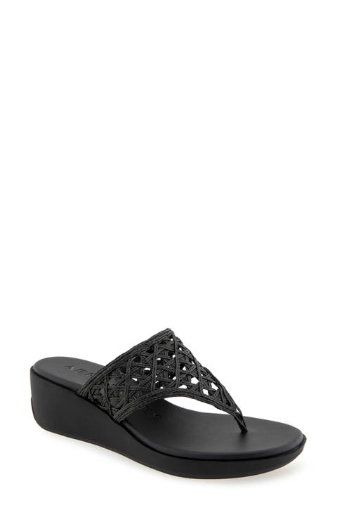 Ivie Wedge Sandal (Women)