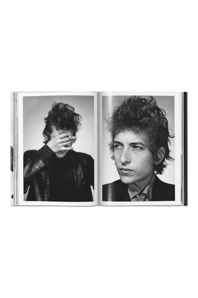 Daniel Kramer Bob Dylan A Year and a Day English French German Book, Alternate, color, Black