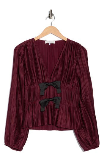 Wayf Bow Long Sleeve Plissé Top In Red