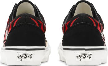 Old Skool Low Top Sneaker