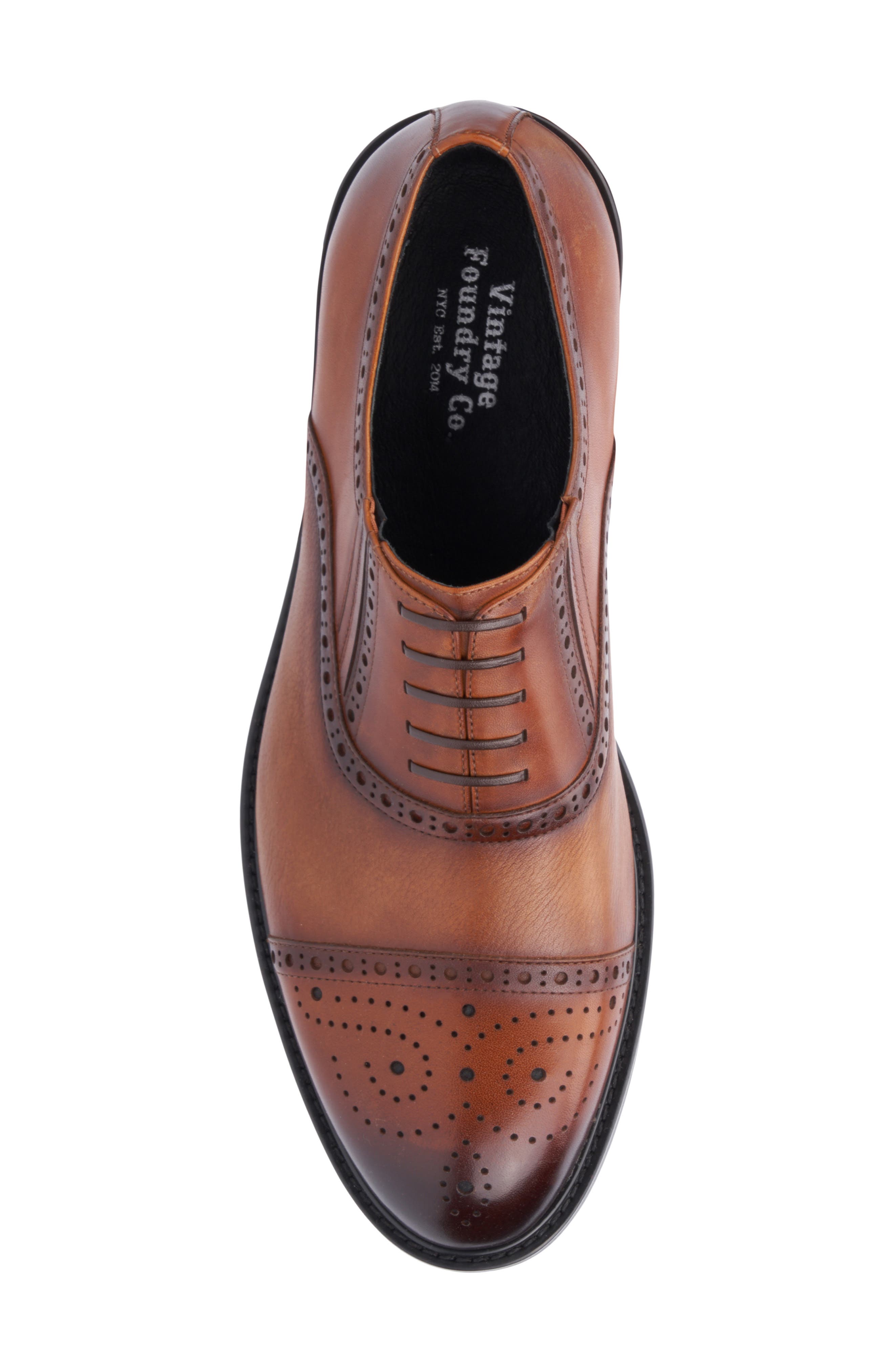 VINTAGE FOUNDRY Cosmio Slip-On Oxford, Alternate, color, Cognac
