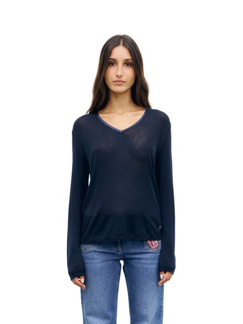 Belen Long Sleeve V-Neck T-Shirt