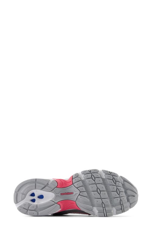 New Balance Gender Inclusive 530 Sneaker
