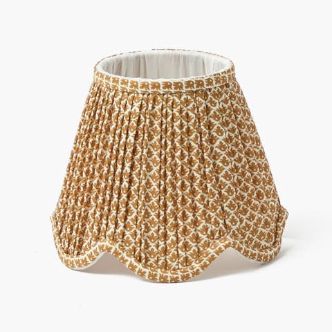 Caramel Lotus Deep Scalloped Lampshade (18cm)