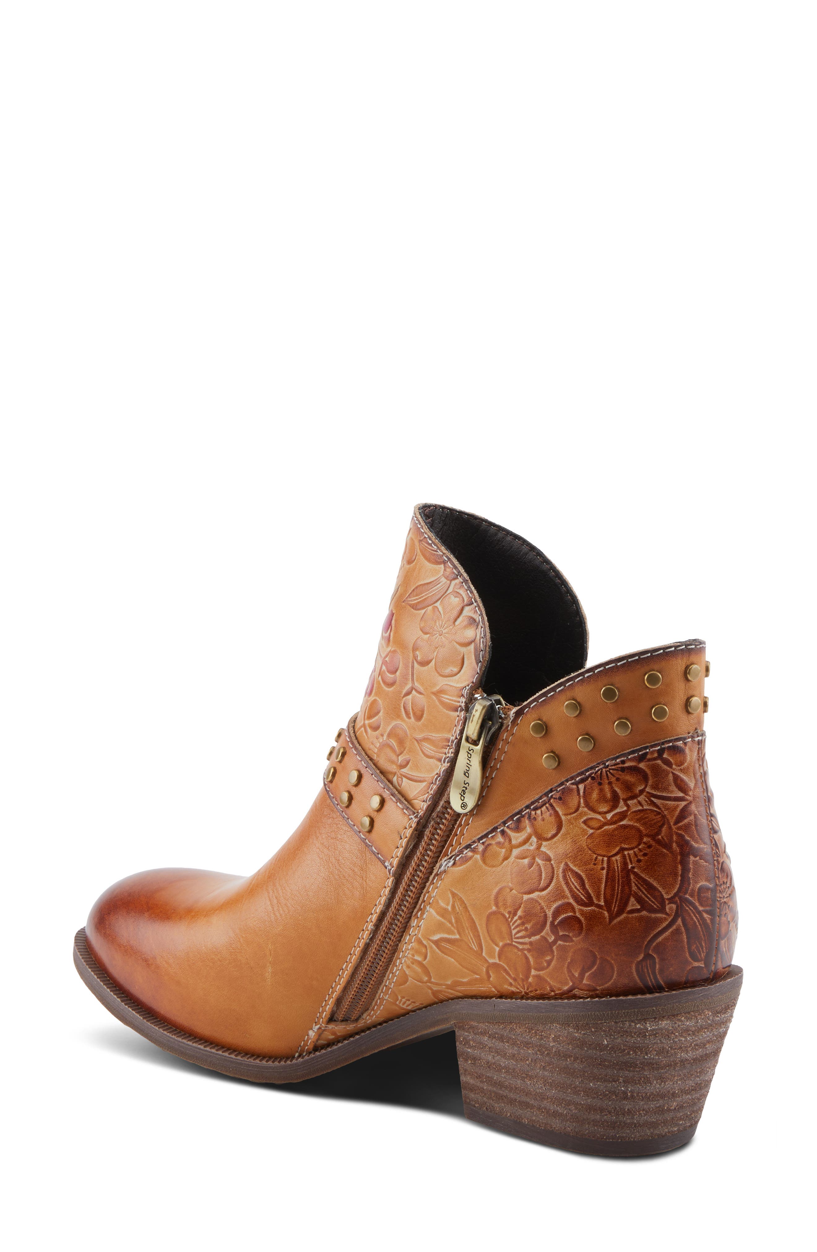 L'Artiste by Spring Step Daintylady Bootie, Alternate, color, Camel Multi