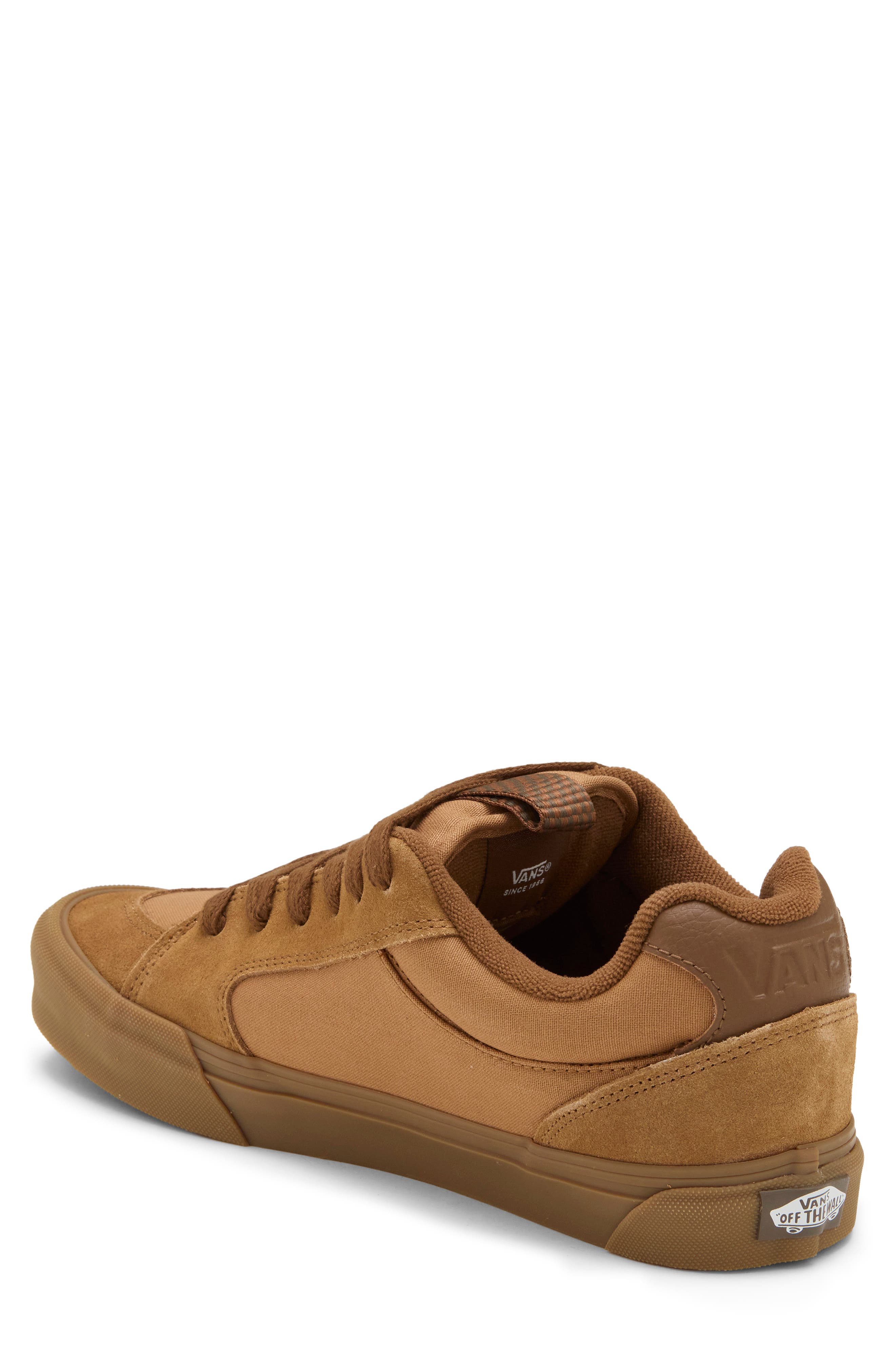 Chukka Push Leather Sneaker, Alternate, color, CHIPMUNK