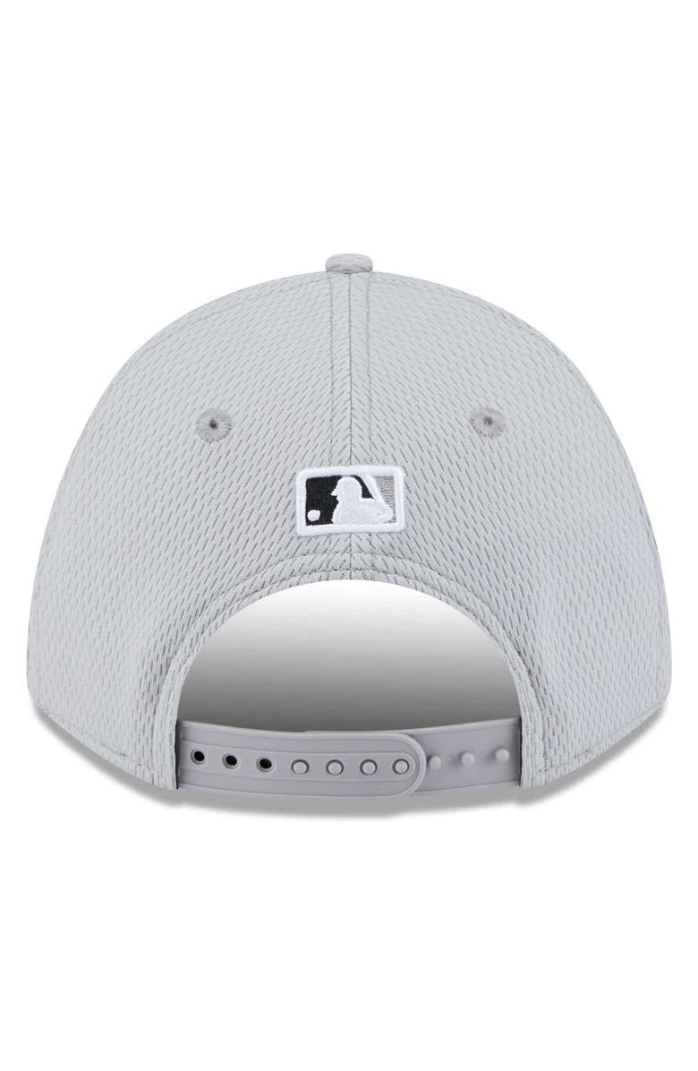 New Era Men's New Era Gray Chicago White Sox 2025 MLB Clubhouse 9FORTY M-Crown Adjustable Hat, Alternate, color, Gray