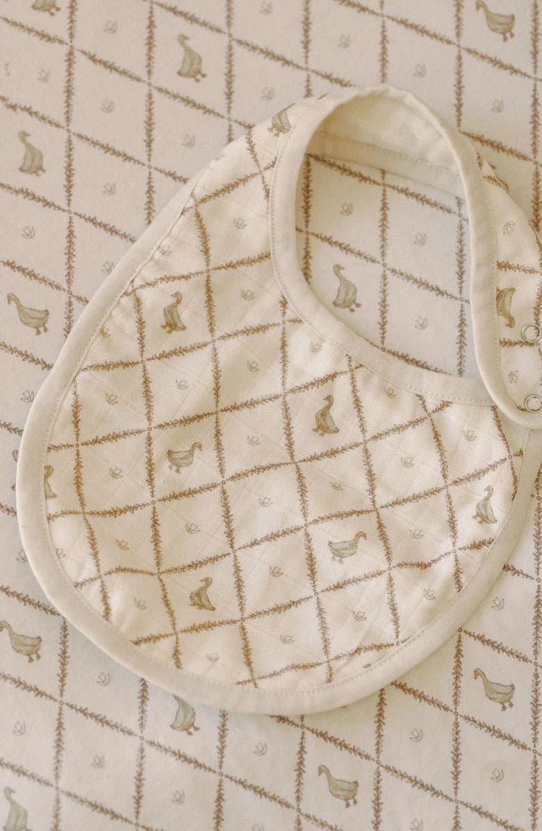 Oilo Assorted 2-Pack Organic Cotton Muslin Bibs, Alternate, color, Eggshell