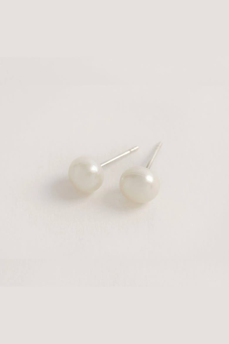 Fresh Water Pearl and Silver Stud Earrings, Main, color, Pearl