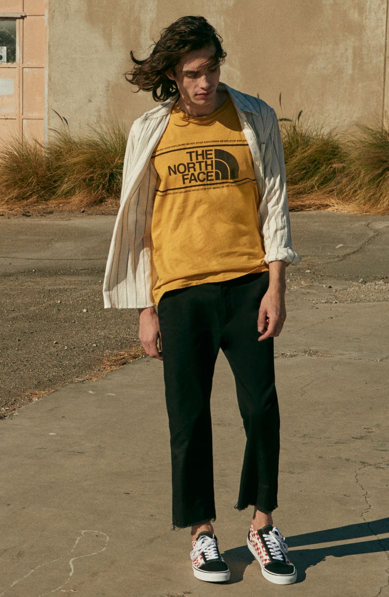 Vans Old Skool Sneaker, Alternate, color,