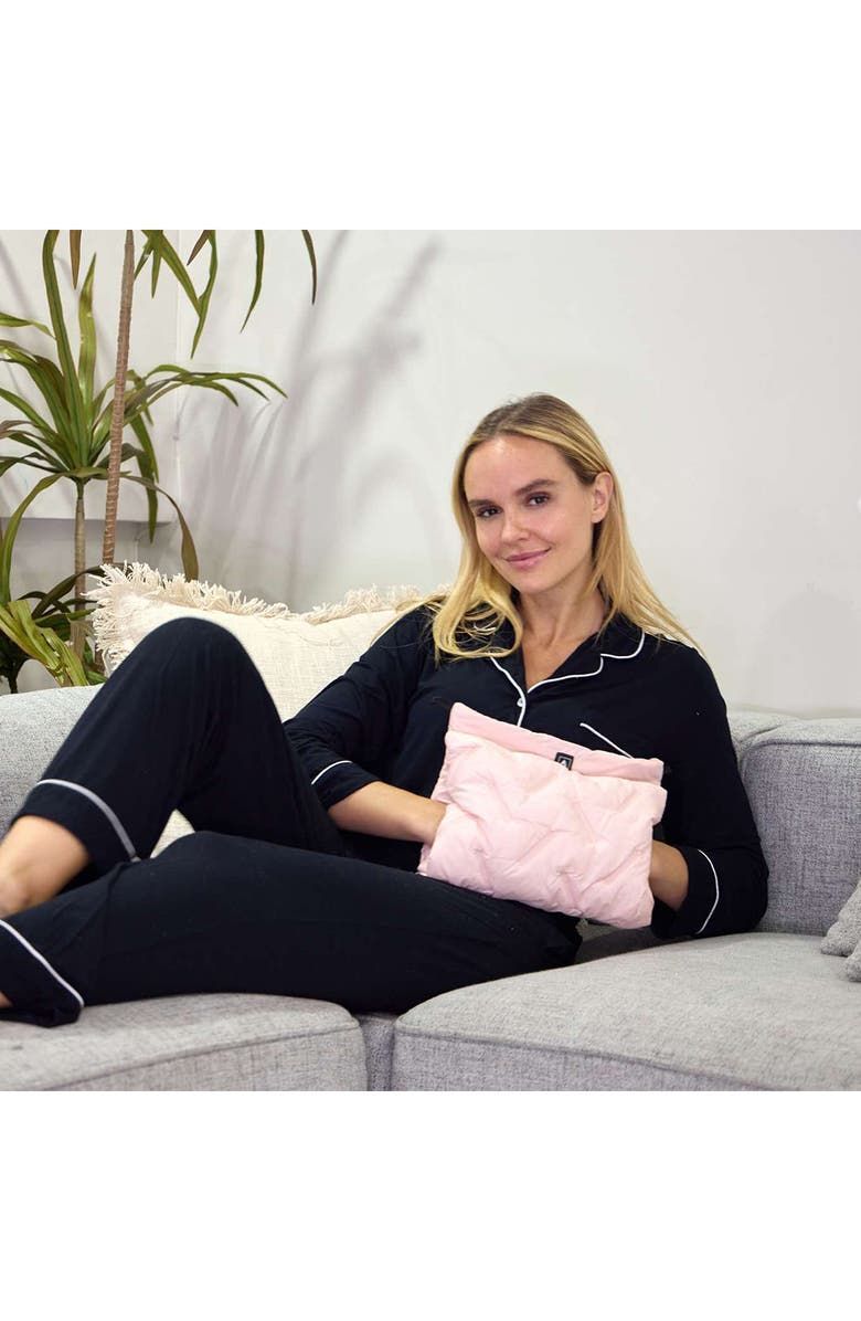 HELIOS THE HEATED COAT Hand Warming Pouch, Alternate, color,