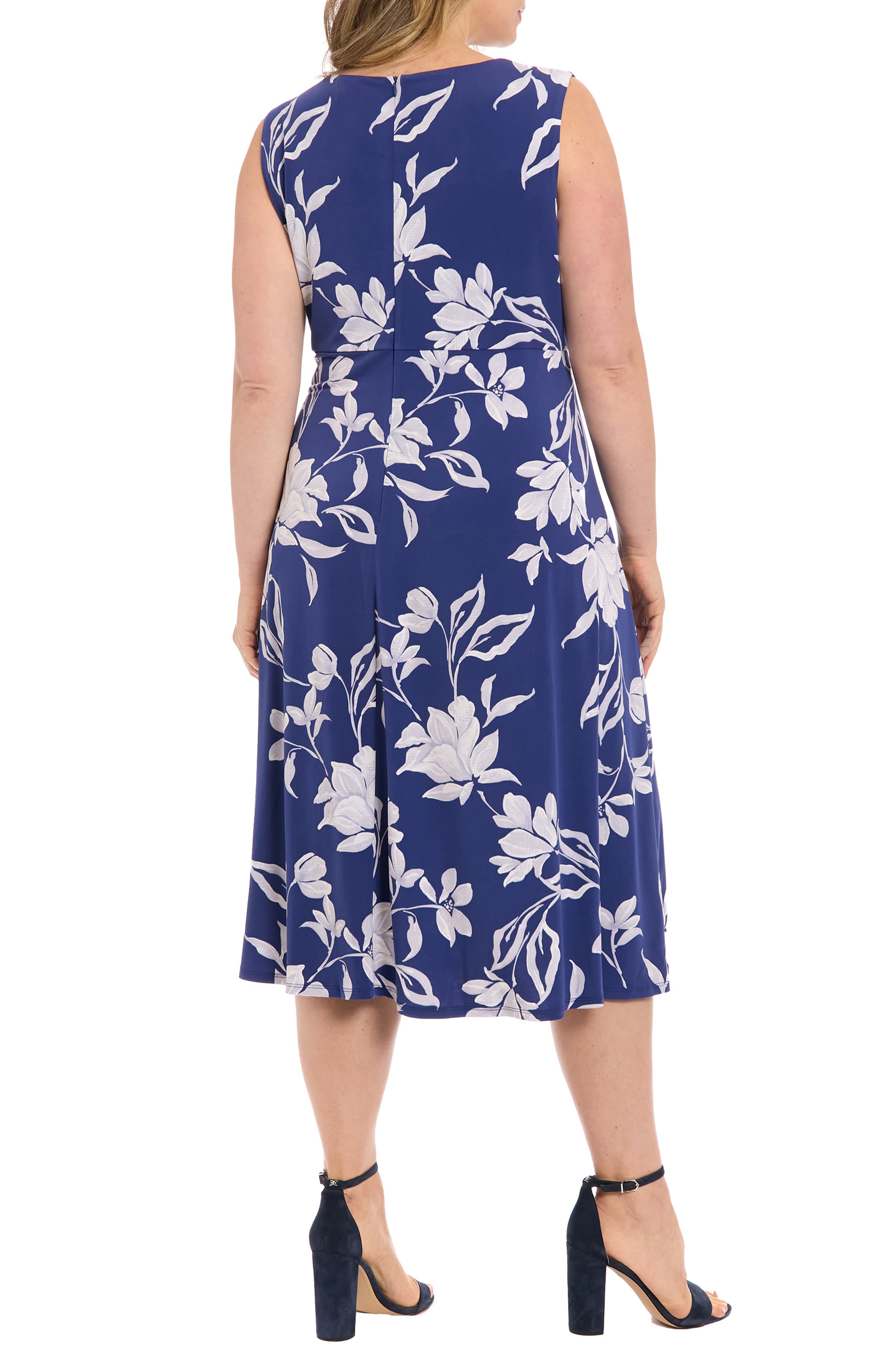 Keyhole Midi Dress - image 4