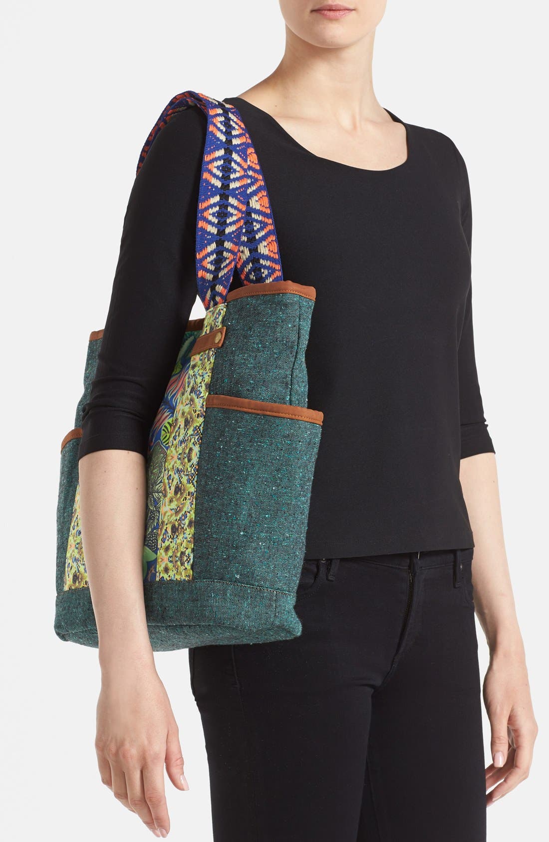 Maaji , Alternate, color, 