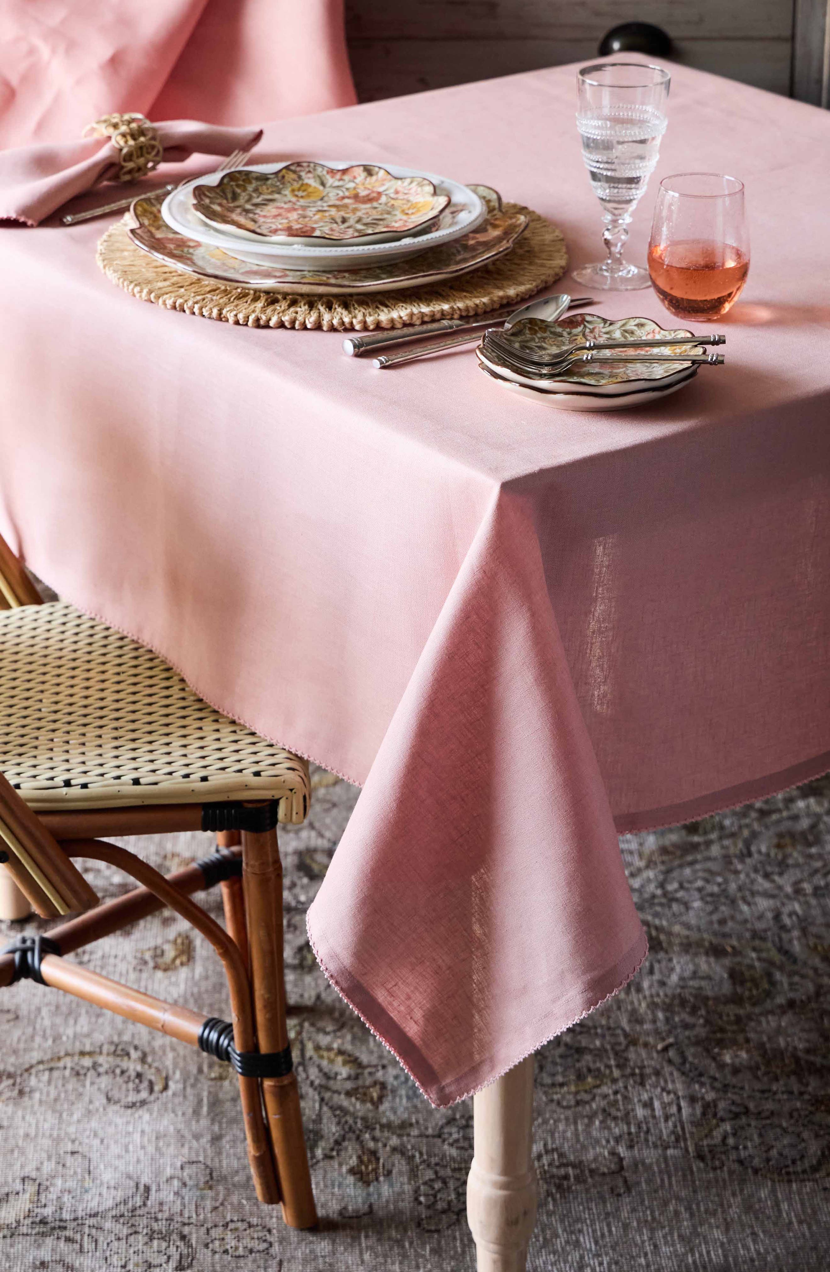 Juliska Berry Scallop Linen Tablecloth | Nordstrom