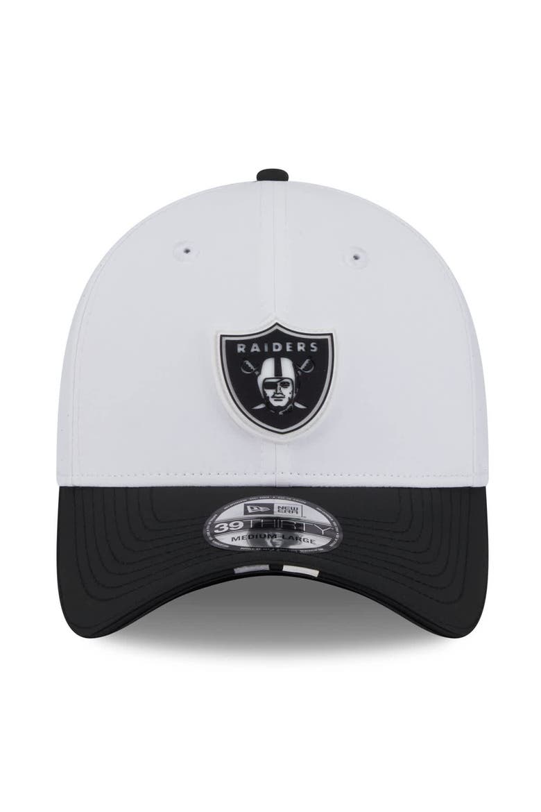 Men's New Era  White/Black Las Vegas Raiders 2025 NFL Training Camp 39THIRTY Flex Hat, Alternate, color, White