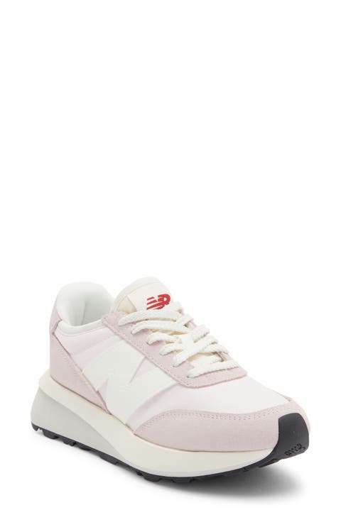 Gender Inclusive 370 Sneaker (Women)