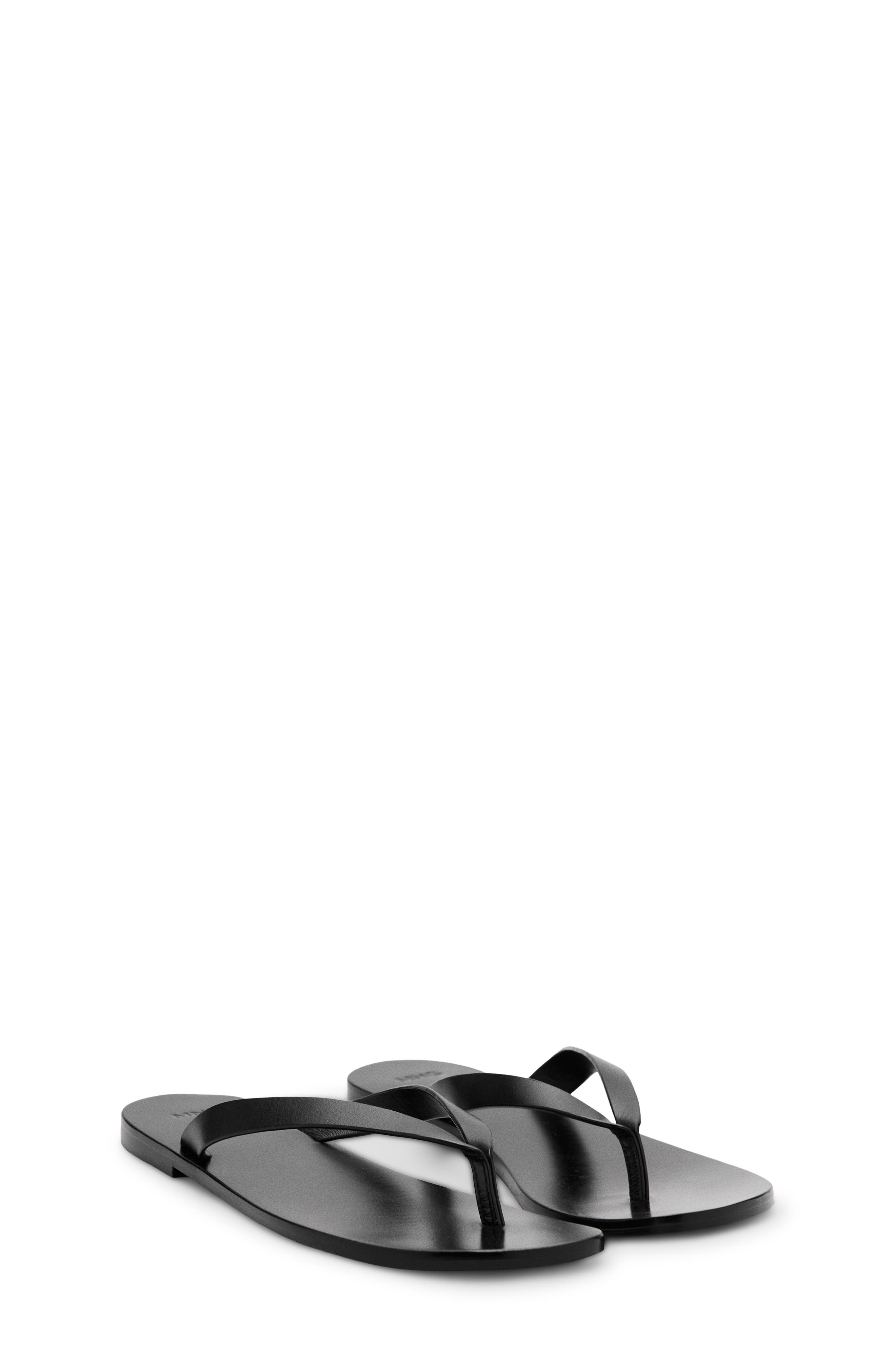 Wave Round Toe Thong Sandal, Main, color, BLACK