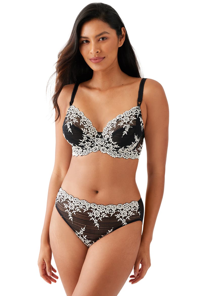 Embrace Lace® Underwire Bra, Alternate, color, BLACK