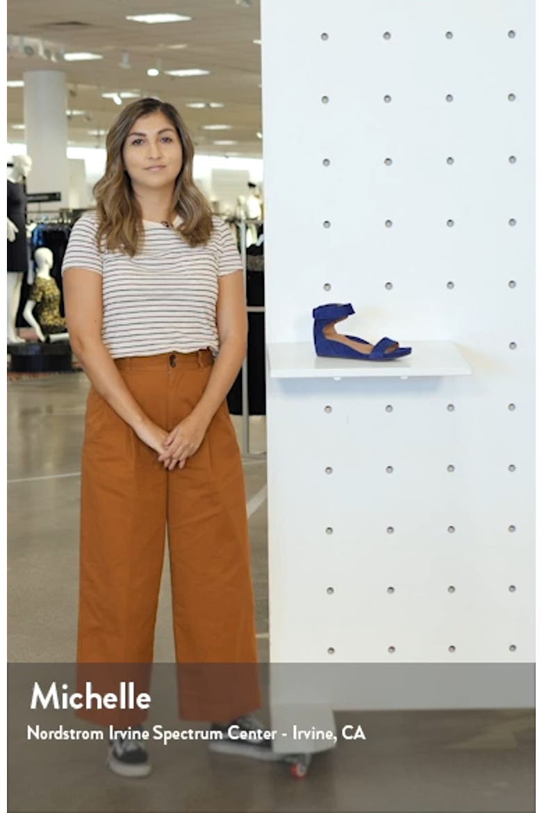 Signature Gianna Wedge Sandal video