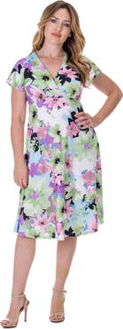 24seven Comfort Apparel Petites Floral Print V-Neck Empire Waist Cap Sleeve Knee Length Dress