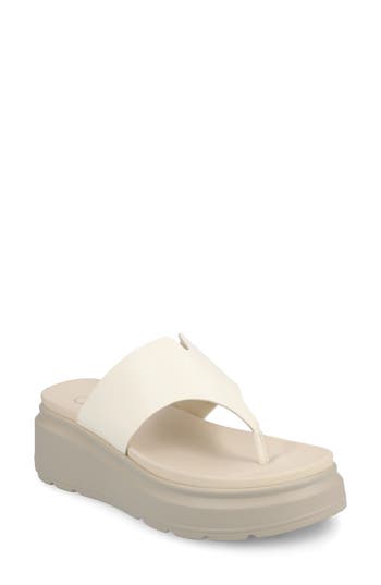 Journee Collection Carah Platform Wedge Sandal In White