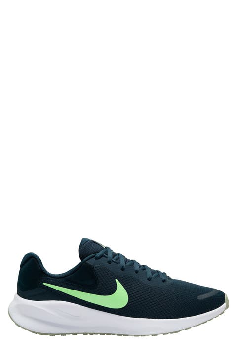 Revolution 7 Running Shoe (Men)