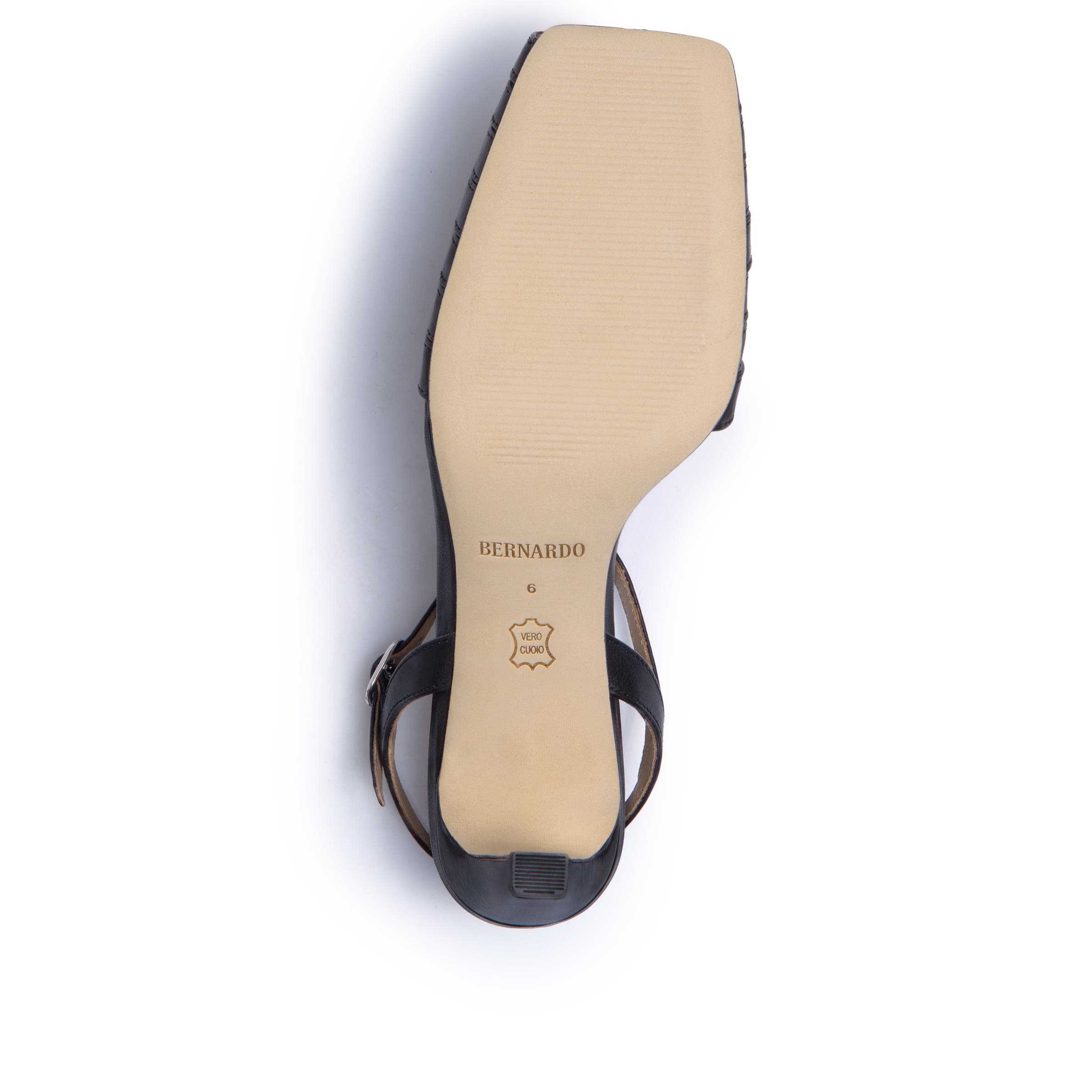 Bernardo Footwear Peoria Pump, Alternate, color, Black