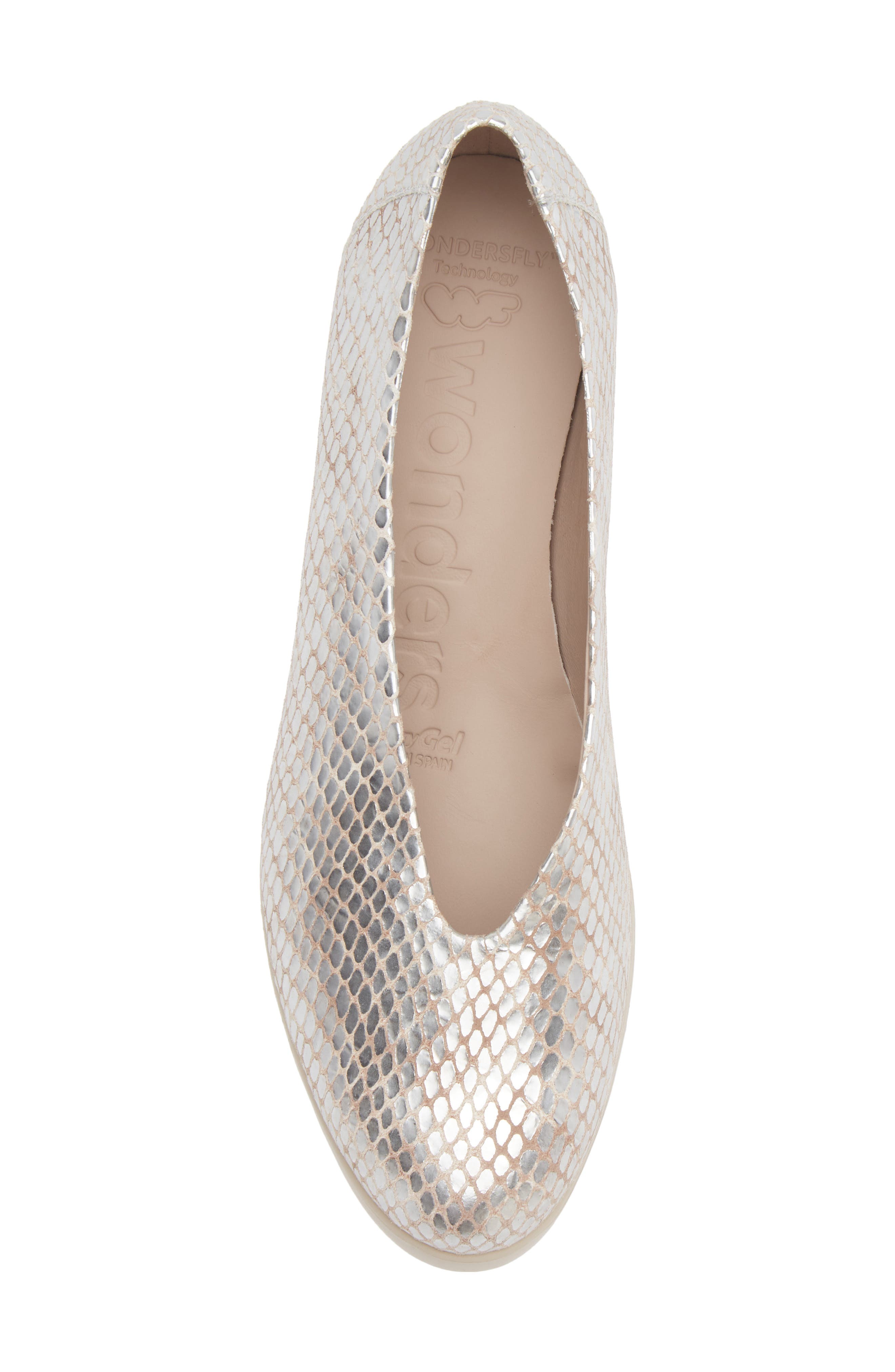 Wonders Extralite Wedge Pump, Alternate, color, Maya Champagne