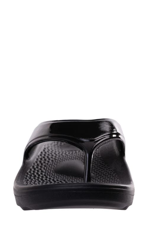 Revitalign Fusion Energy Flip Flop In Black