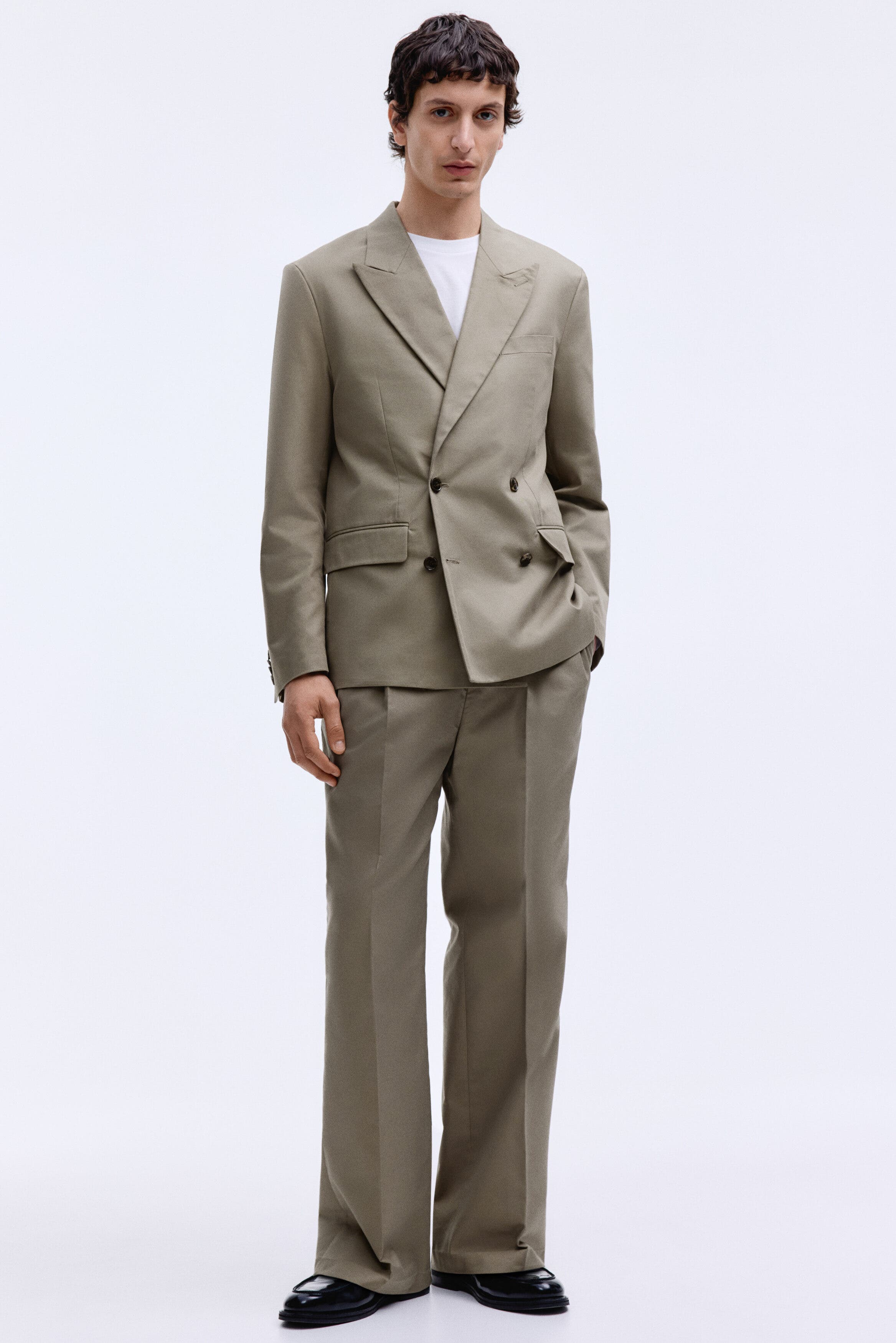 Loose-fit tailored pants - image 3
