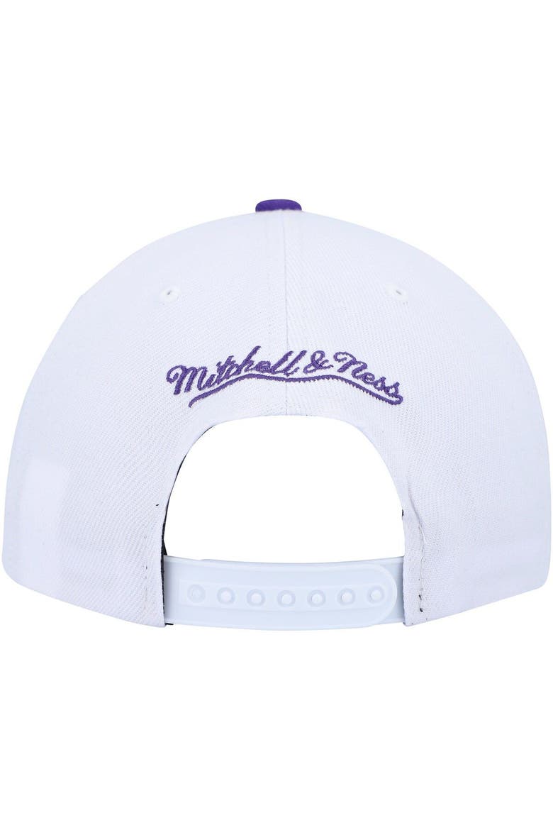 Men's Mitchell & Ness White/Purple Toronto Raptors Hardwood Classics Essentials Two-Tone Basic Snapback Hat, Alternate, color, White