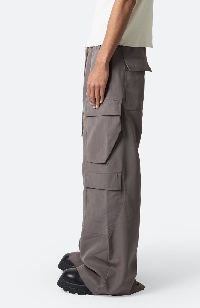 mnml Rave Oversize Double Cargo Pocket Pants, Alternate, color, Brown