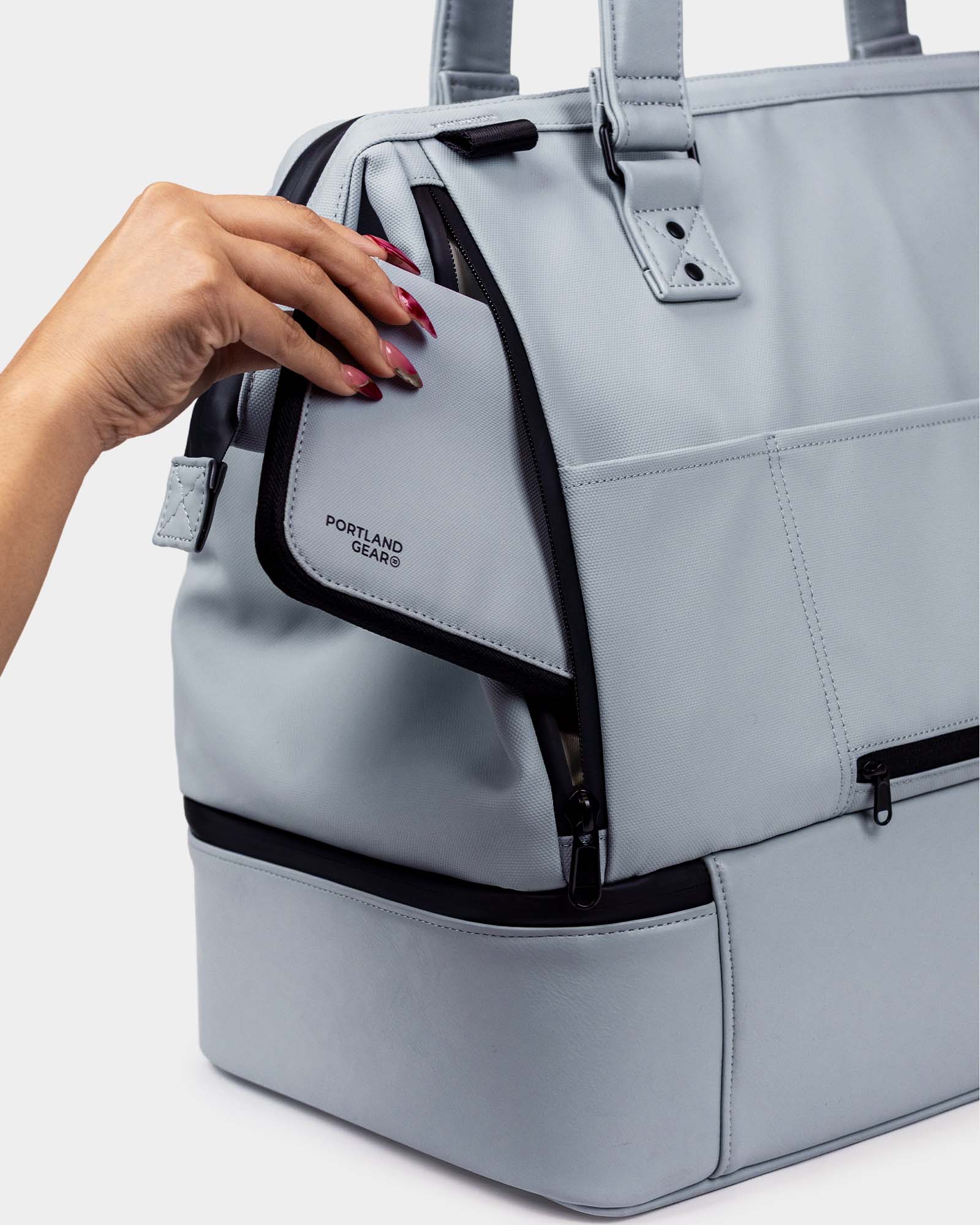Cascade Weekender - Compact, Alternate, color, Cloud