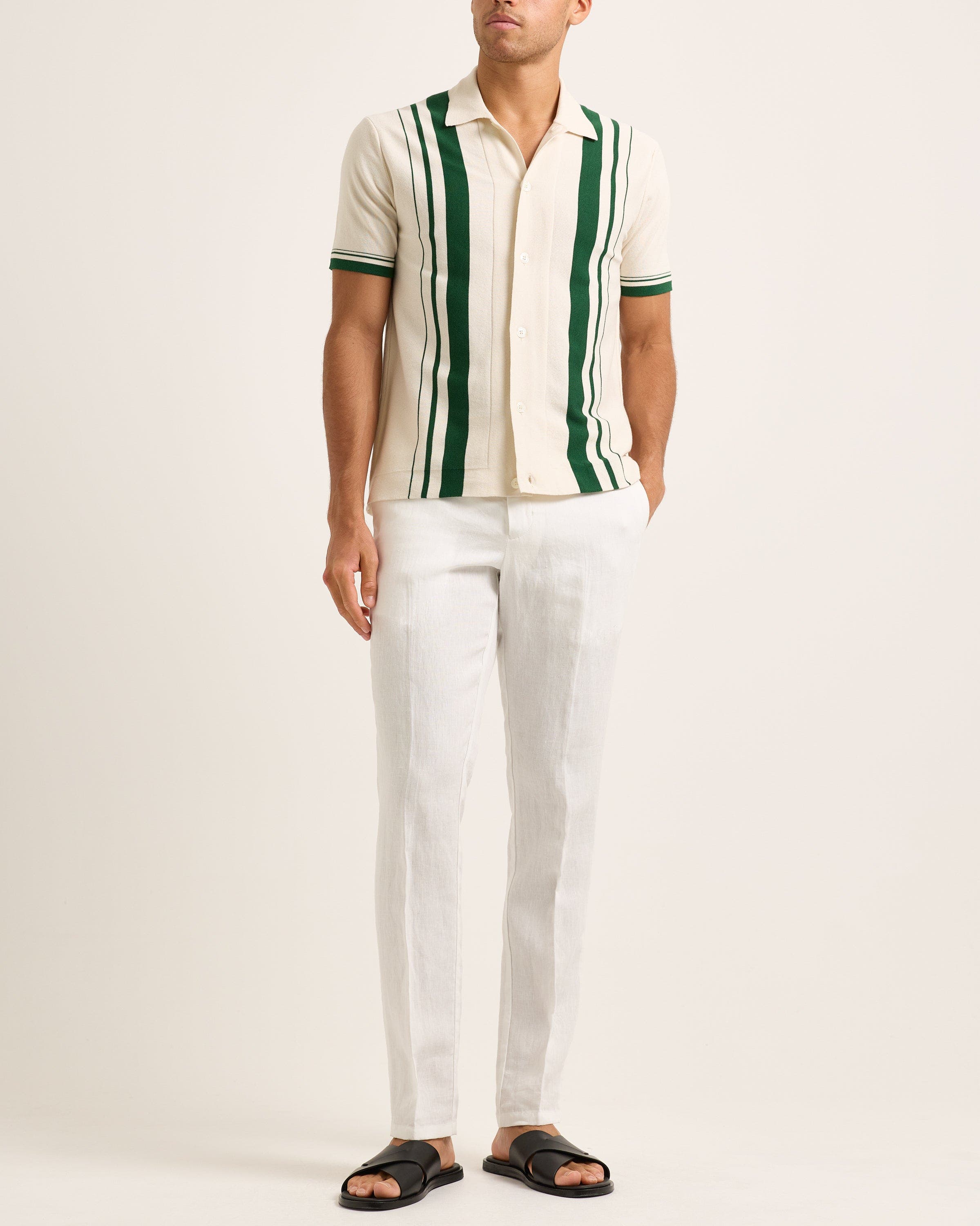 selected White Sand/Tarragon Green