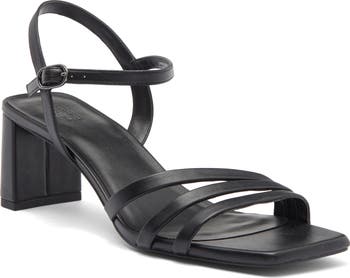 Mayra Sandal
